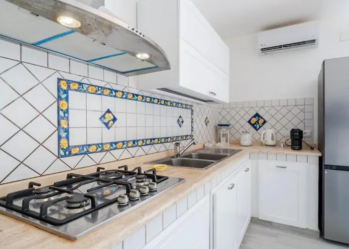 Borgo Giulia * Syrakuzy